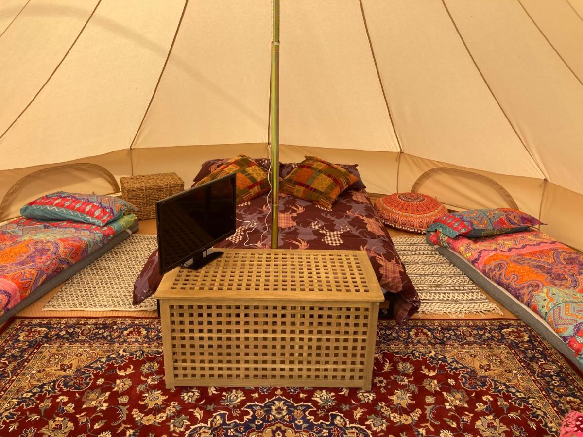 Roslin Glamping Hotel Exterior photo