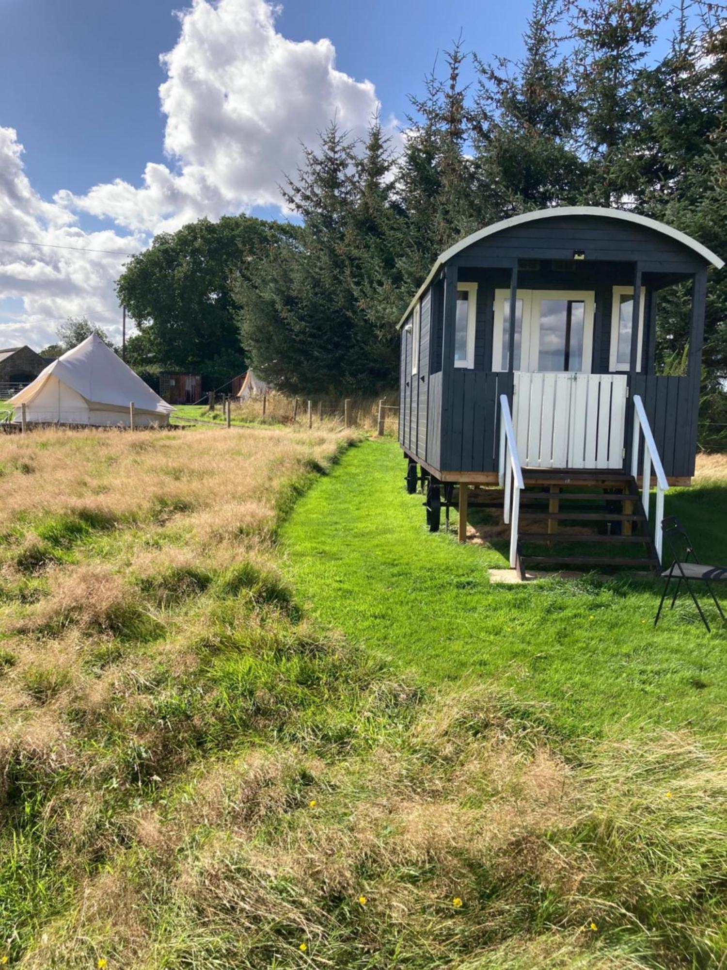 Roslin Glamping Hotel Exterior photo
